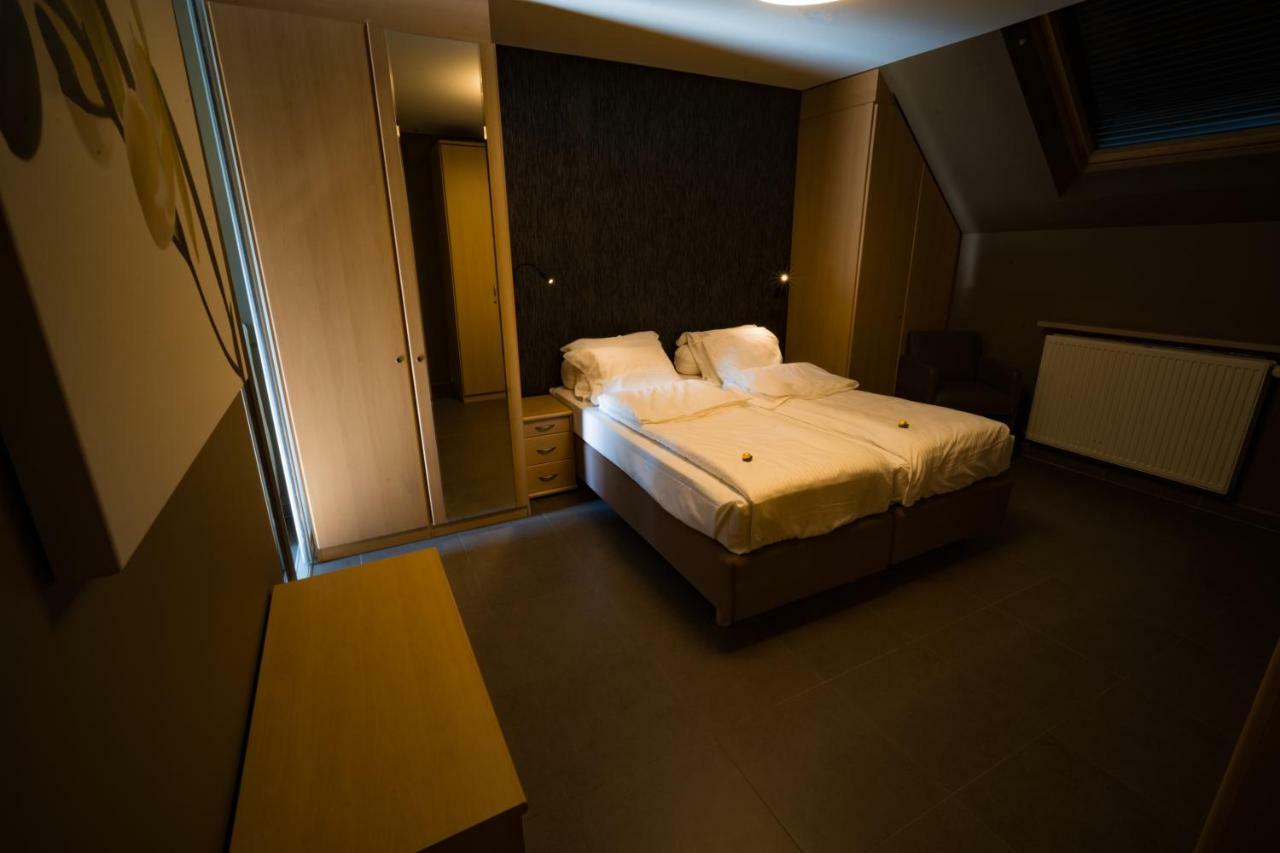 Su'Ro Bed And Breakfast Gent Eksteriør bilde